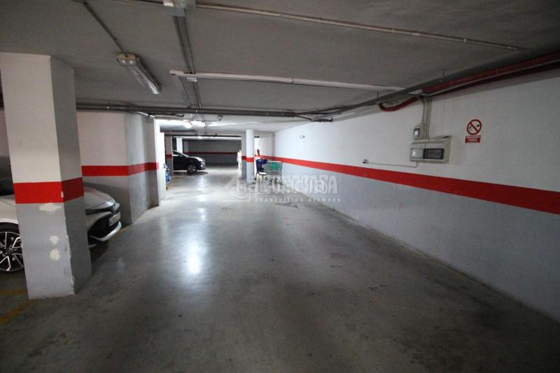 Foto f900bf0d-c30f-40a8-a4f9-0eb450a714b2. Appartamento con parcheggio in Parque de la Ermita Churriana de la Vega