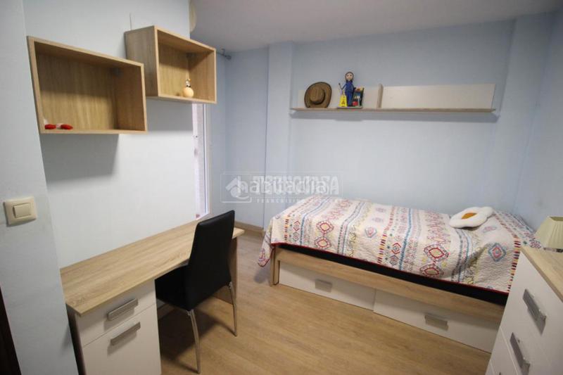 Foto 86085342-9db1-4a54-8112-0df155e02d88. Casa pareada casa en venta en Casco Histórico Churriana de la Vega