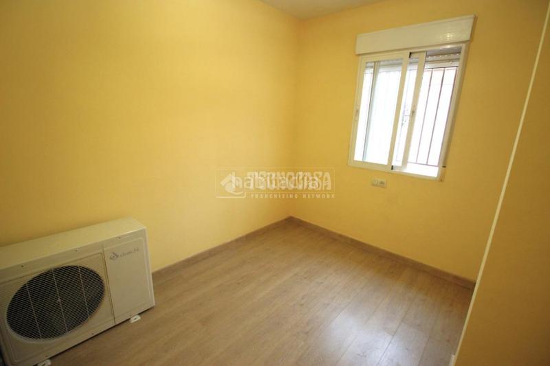 Foto 874b8edf-134a-4381-8103-96f8f44042c6. Casa pareada casa en venta en Casco Histórico Churriana de la Vega