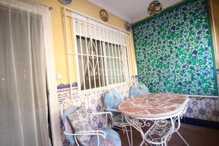 Casa bifamiliare en San Cayetano. Casa en venta en churriana de la vega