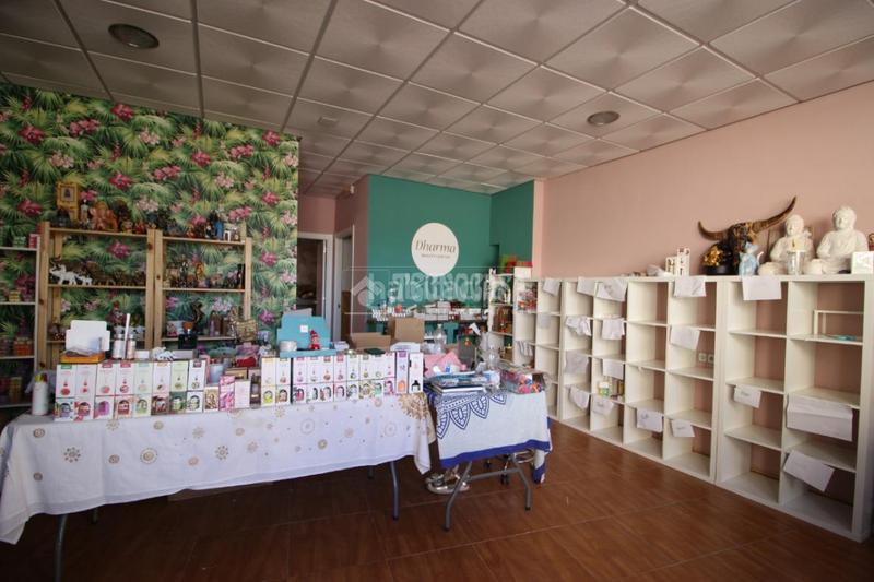 Foto 4bb54ae8-9e4b-48f9-a0c9-3ccff9cc89fe. Locale commerciale in San Cayetano Churriana de la Vega