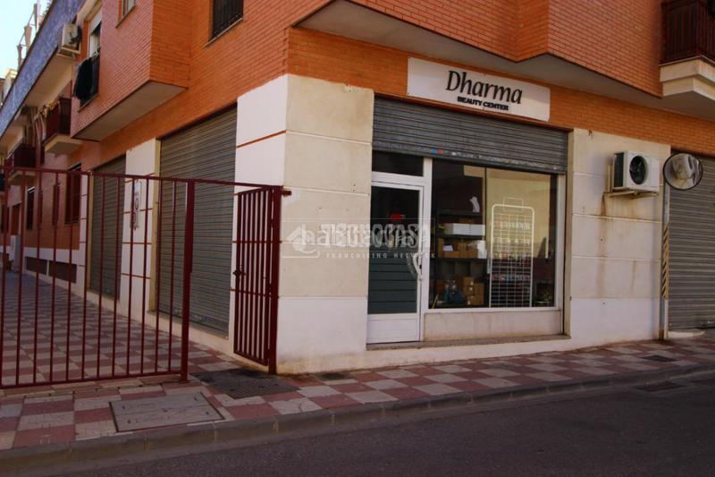 Foto d545c62a-6d93-419b-8cd6-c3d358dc33fd. Locale commerciale in San Cayetano Churriana de la Vega