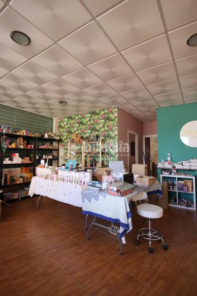 Foto e1479b57-33b3-49c9-beab-717dc9f93b3a. Locale commerciale in San Cayetano Churriana de la Vega