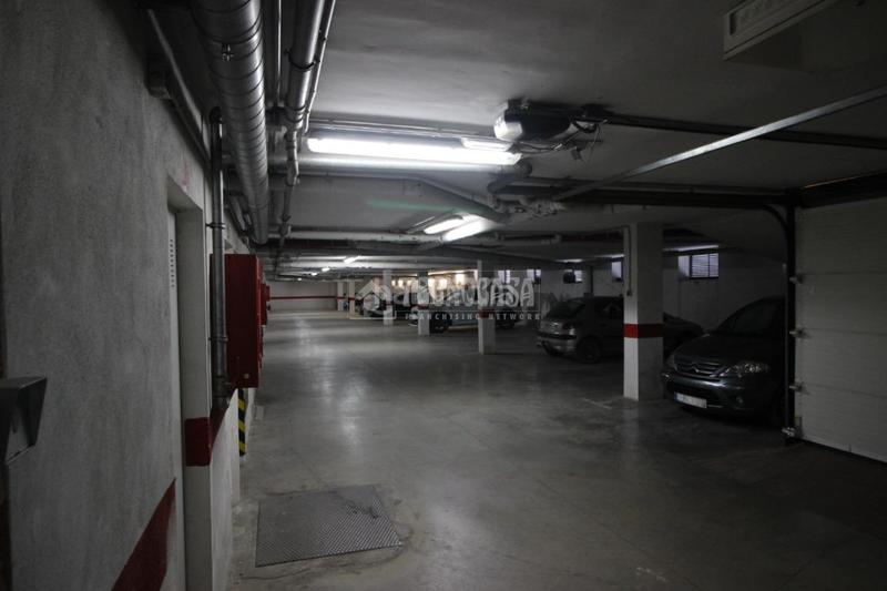 Foto 1435bb47-0572-4380-9a85-e5a83a5129f5. Àtic amb aparcament a Casco Histórico Churriana de la Vega