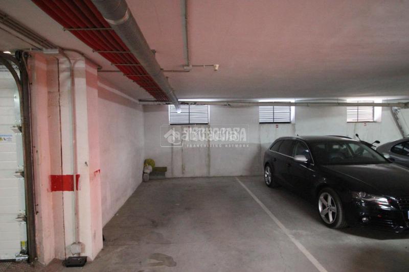 Foto 2f8f4ea5-4827-4a01-99f8-97e7bc55a20f. Àtic amb aparcament a Casco Histórico Churriana de la Vega