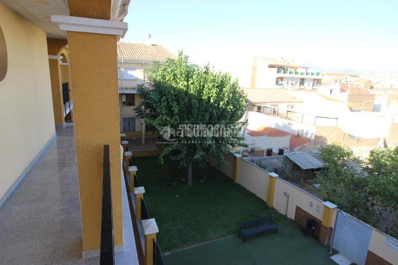 Foto 46b52157-729c-42de-ac9e-9286b9628429. Àtic amb aparcament a Casco Histórico Churriana de la Vega