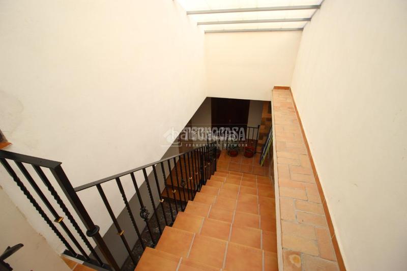 Foto a5f37967-6606-4638-b363-8986b43fefc0. Casa amb aparcament a Parque de la Ermita Churriana de la Vega