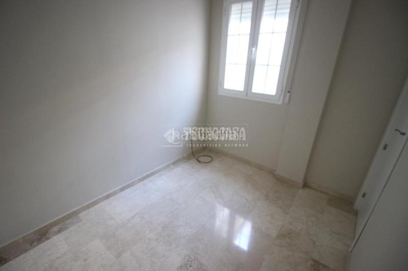 Foto 5d15fffc-a535-4436-b17e-97b96c9e273f. Ático  en venta en Casco Histórico Churriana de la Vega