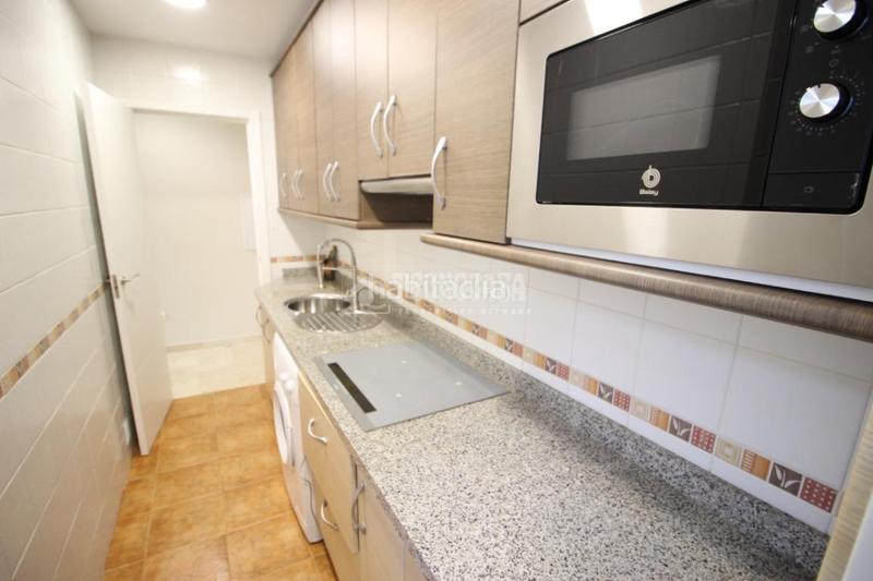 Foto 6d02a054-0add-4682-8bbd-35f5c2c53969. Ático  en venta en Casco Histórico Churriana de la Vega