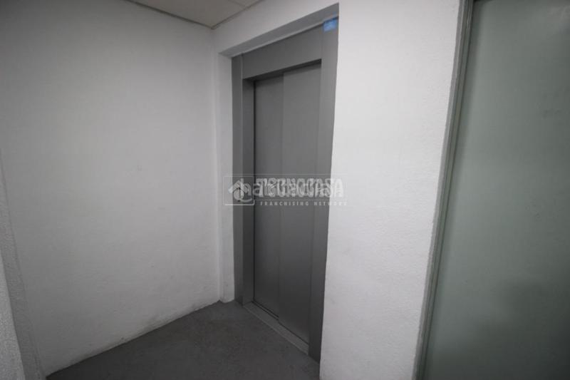 Foto d1ab3917-0384-4d00-b30f-37a417b50551. Ático  en venta en Casco Histórico Churriana de la Vega