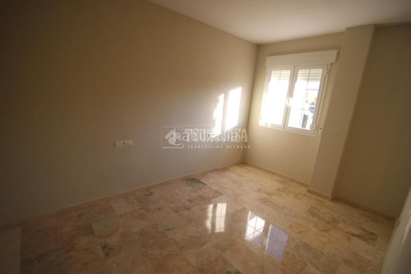 Foto f775f4b5-9c83-4763-b7a1-ae5918e9621d. Ático  en venta en Casco Histórico Churriana de la Vega