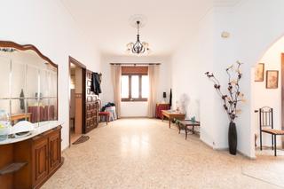 Casa aparellada  Avenida salvador allende. Estupenda casa en  el palo