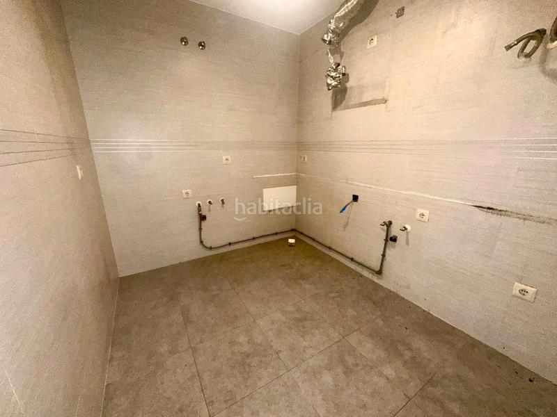 Foto 75de29fe-9c6e-4b38-b6c9-6ae5d3e9b062. Apartamento en calle rodrigo 32 apartamento en Calvario Torremolinos