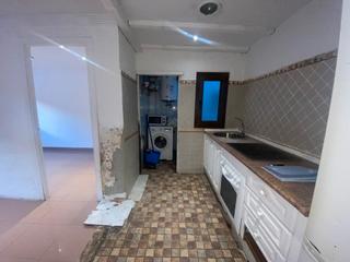 Appartement  Calle doctor ruiz jimenez 12. Piso muy cerca de las chapas