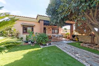 Xalet  Cortijo blanco. Chalet independiente con grandes calidades