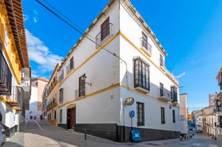 Chalet  Calle san juan. Gran casa en el centro histórico de vélez-málaga, junto al teatr