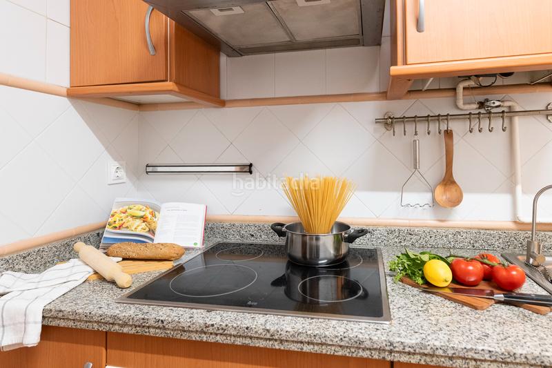 Foto e885c7f7-dc45-4159-aaa9-6cb752656f33. Etagenwohnung mit pool in Martín Carpena - Torre del Río Málaga