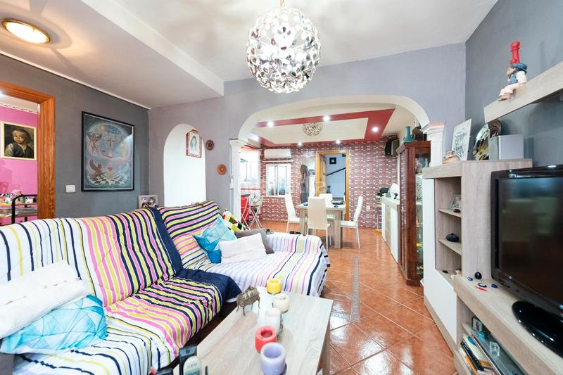 Foto 98bb17b3-9595-43eb-8bce-fdff5a6d2ed5. Reihenhaus in Fuente Alegre - El Chaparral - Los Morales Málaga