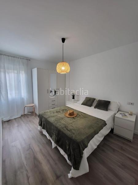 Foto d5caa578-b637-430e-8996-c575cb053015. Flat in El Palo Málaga