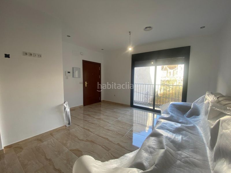 Foto a5a4a761-6b7a-475e-b8cf-fedbaa93ecdd. Edifici a calle cristina 15 a La Trinidad Málaga