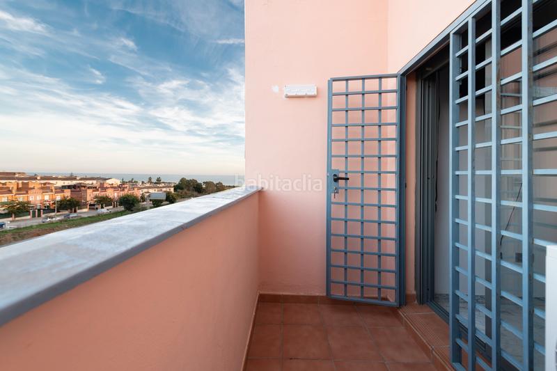 Foto ab26fd19-9886-4710-b72e-b313fcbfca89. Casa adossada amb aparcament a Chilches