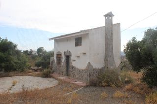 Bauernhof in N/a. Casa con terreno en arroyo coche