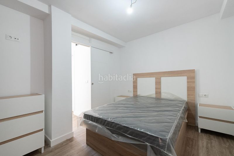 Foto 470a41b8-4e9c-40f9-97f9-2e42beb1314d. Pis a Suárez Málaga