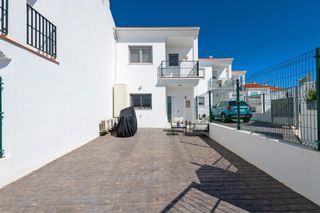 Semi detached house  Calle alemania. ??? espectacular vivienda de obra nueva en valleniza ????