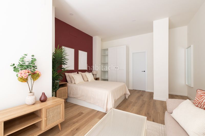 Foto 50ec3734-0c88-42bd-b4a0-217178b252f7. Pis a plaza conde de ferrería 6 a Martiricos - La Roca - La Rosaleda Málaga