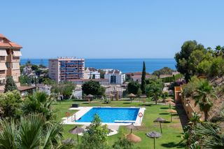 Pis  Calle bailaora carmen amaya 1. Piso con vistas al mar en el palo