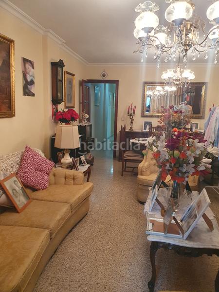Foto 54d56528-89f2-4462-b7e0-c6bb675787a2. Appartamento in calle atanasio barrón 9 in La Calzada - La Florida Sevilla
