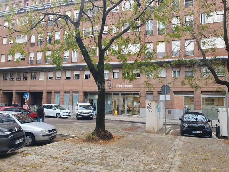 Foto 740c5bef-c298-48e8-8112-ecdb0bd873b9. Appartamento in calle atanasio barrón 9 in La Calzada - La Florida Sevilla