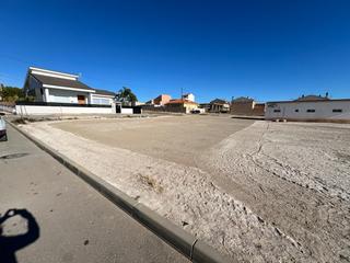 Residential Plot in Calle del salobre 22. Dos terrenos urbanos para proyecto residencial o comercial