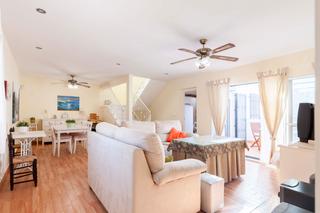 Towny house in Calle rocio 20. Chalet adosado a menos de 100 m del mar