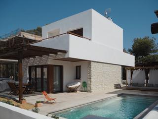 Chalet à Calle el puntal 5. ¡descubre tu oasis personal en pozo del esparto!