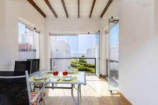 Àtic a Calle delfin 1. **ático en venta con vistas inigualables al mar - ideal para dis