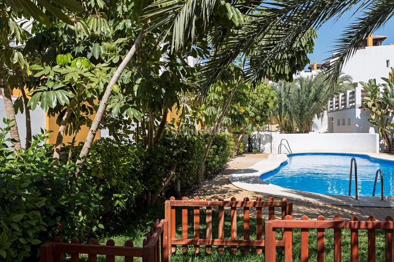Foto 26fae94a-a4b9-4ae9-86c9-2e03ce487f68. Ático en calle las pitas 1 ¡ a la venta este sensacional atico con terraza y solarium! en Vera