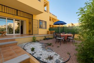 Appartement  Calle los amarguillos. ¡no te pierdas este estupendo bajo con doble terraza a 400m del
