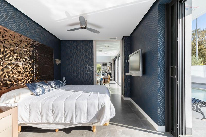 Foto e635d48a-700d-4831-88b6-51a06db05be7. Chalet mit parking pool in puerto Vera Vera