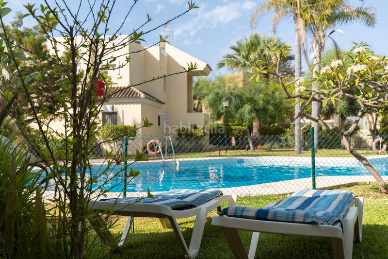 Foto 74b22f4b-e411-421d-997a-1925dd0d4346. Casa adossada amb aparcament piscina a Vera playa naturista Vera