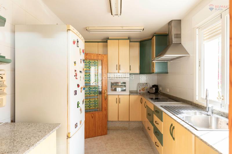 Foto 5139b5a4-588a-41b7-92f0-a2746663377c. Xalet amb aparcament a Vera playa naturista Vera