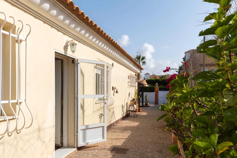 Foto 633007cf-3f5e-45e0-9062-72eb5d501d43. Xalet amb aparcament a Vera playa naturista Vera