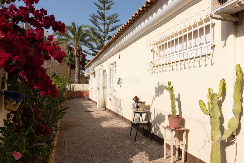 Foto b13e2c72-39cc-4816-8ffd-25584a04aacb. Xalet amb aparcament a Vera playa naturista Vera