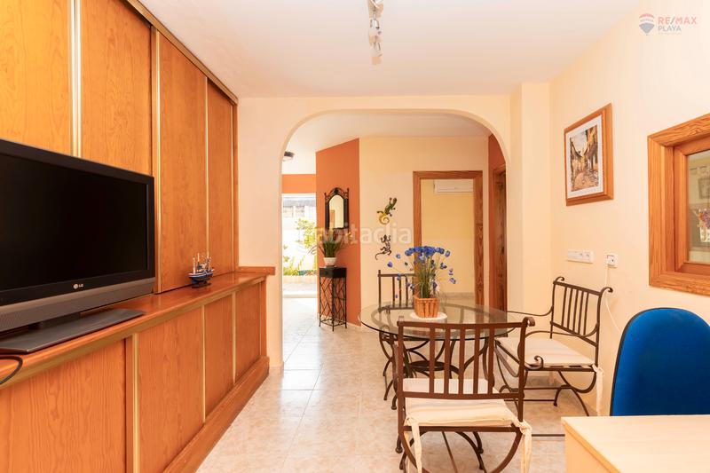 Foto f325e869-ee7d-4874-aeda-8dc5f560ebe1. Xalet amb aparcament a Vera playa naturista Vera