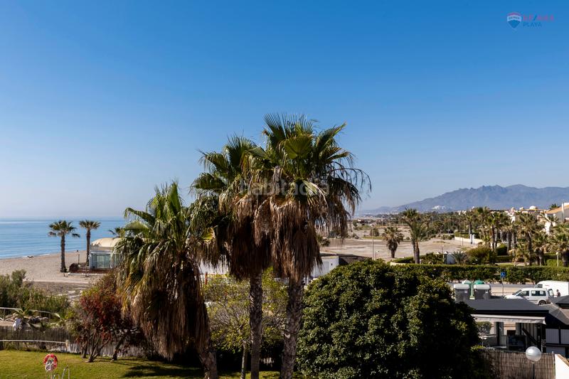 Foto c718a3a9-8542-4faa-af95-0a4bd611ed50. Àtic a calle aguadulce 4 a Vera playa naturista Vera