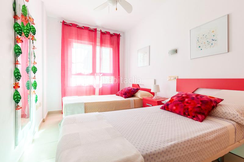 Foto 425eeb1d-9c0f-40b7-a344-91d4c918c423. Penthouse with parking pool in Las Marinas - Pueblo Laguna Vera