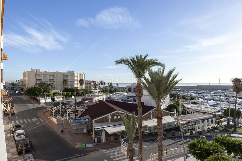 Foto b3f599c0-dec7-4025-b828-114355f45910. Àtic a puerto de Garrucha Garrucha