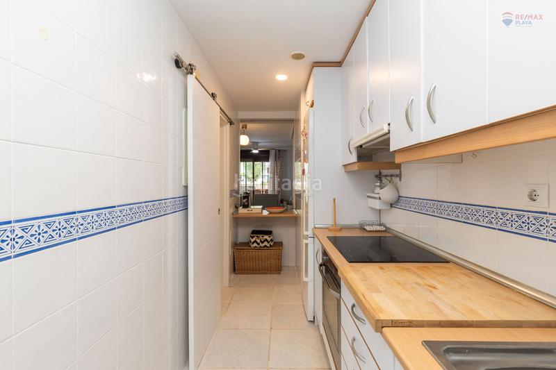 Foto 1b59bcfe-caac-4633-8ad3-537c76497578. Ground floor with parking pool in El Playazo Vera