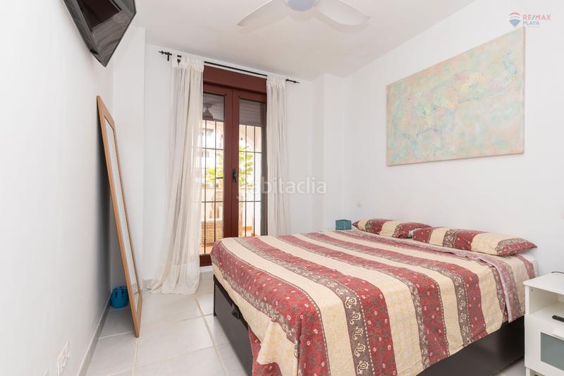 Foto 56776bd6-3fb9-4041-ad53-4f0cd0430232. Ground floor with parking pool in El Playazo Vera