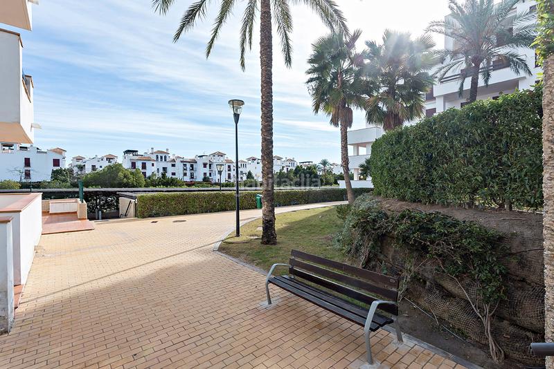 Foto ad1f2942-29a5-4cf9-8686-8fb2c4993686. Ground floor with parking pool in El Playazo Vera